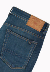 Jean droit décontracté pour homme Driven, indigo sablé - BM22640