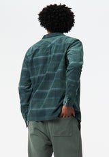 Sinclair Men’s Long-Sleeve Plaid Corduroy Shirt with Chest Pocket color WHALE