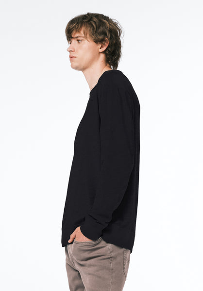 Kalder Men's Long-Sleeve Relaxed Top color BLACK