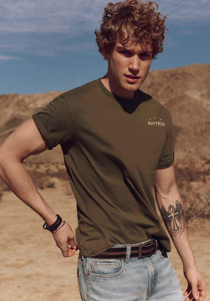 Buffalo David Bitton Toftlund Men's Graphic T-Shirt with Bull Skull Print color FERN