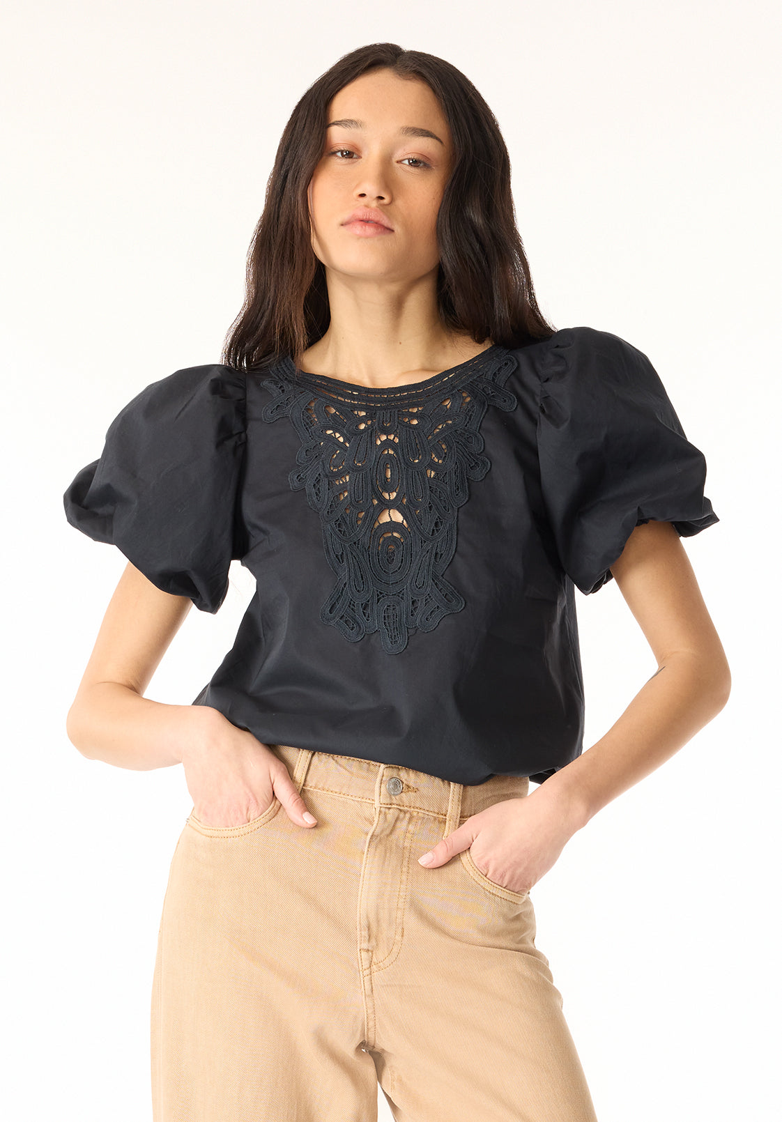 eLLa bottleneck flare design blouse 黒 新品 2509CH3141317_BLACK_01_grande.