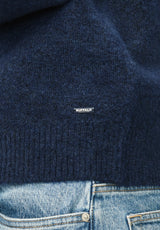 Wendor Men's Buffalo Graphic Crew Neck Sweater, Whale - BM24986