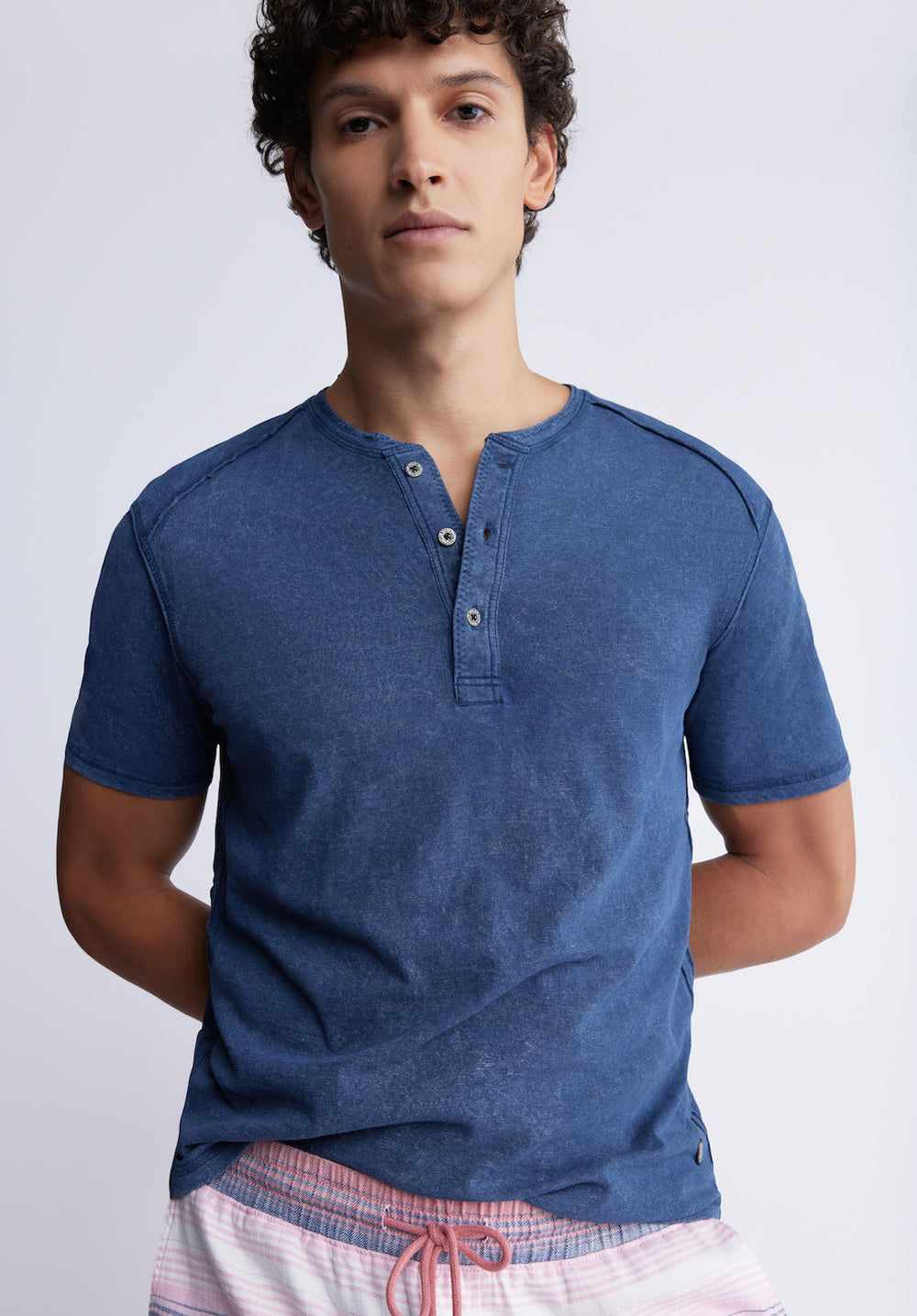Buffalo Jeans Men s Kitte Henley T Shirt In Whale Blue Size M