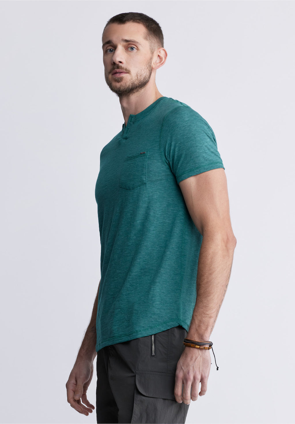 ★b0yl1fe★ Kadyo Men's Pocket Henley Top in Aventurine Green – Buffalo