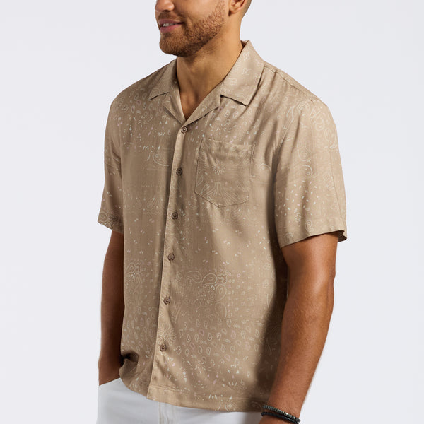 Sandro Men's Lightweight Short-Sleeve Button-Up Bandana Print Camp