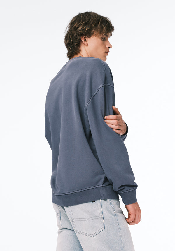 Famke Men's Relaxed Crewneck Sweatshirt color MIRAGE