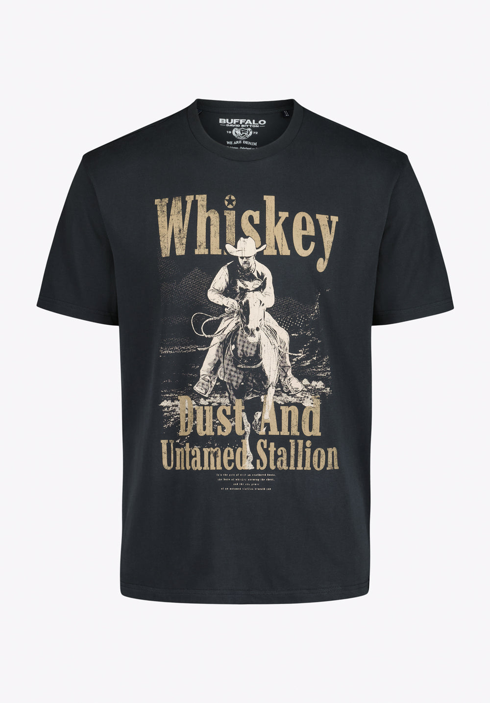 トップス TheThreeRobbers STAG BUFFALO SHIRT Tafo Men's Graphic T-Shirt with Whiskey Cowboy Print, Black