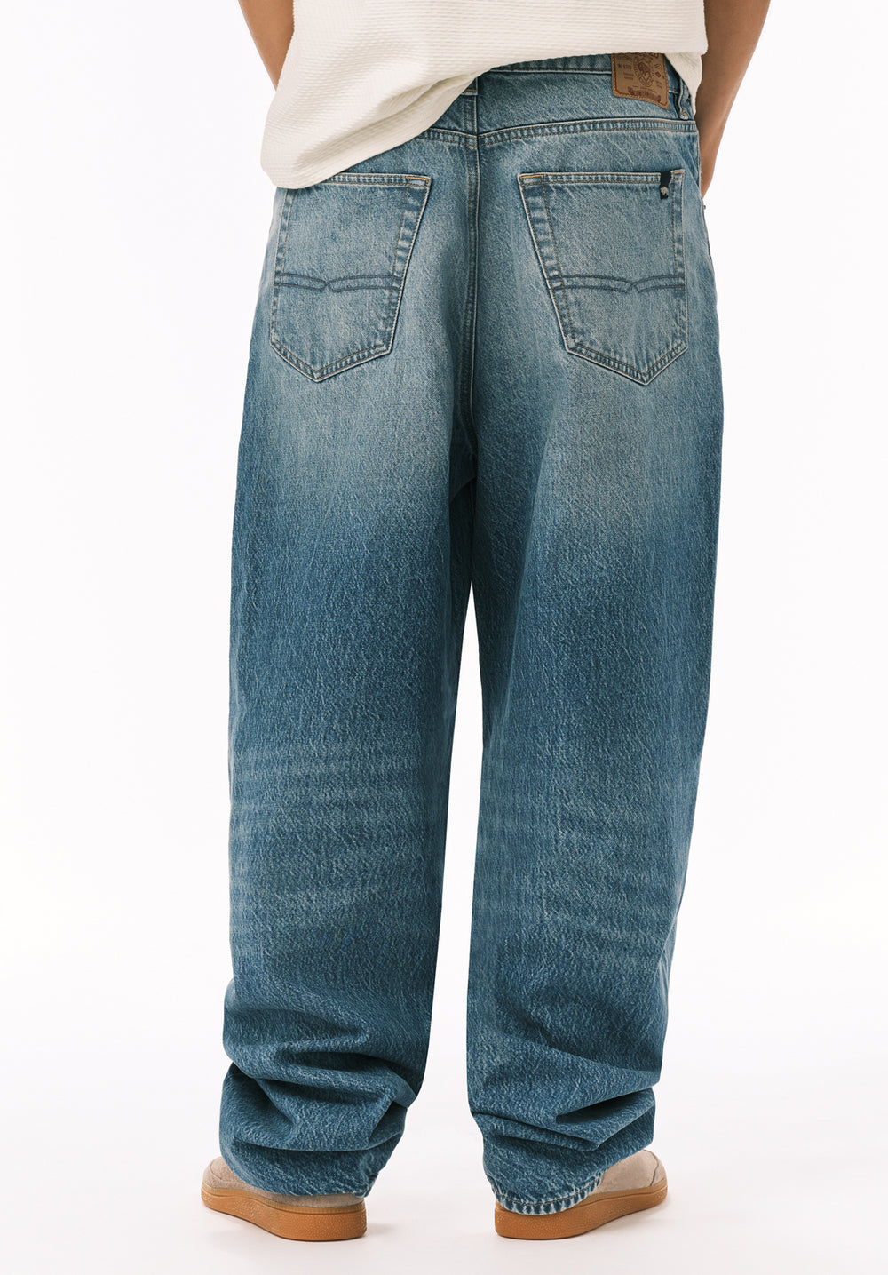 Mikey Men's Baggy Fit Jeans, Vintage Sanded – Buffalo Jeans CA
