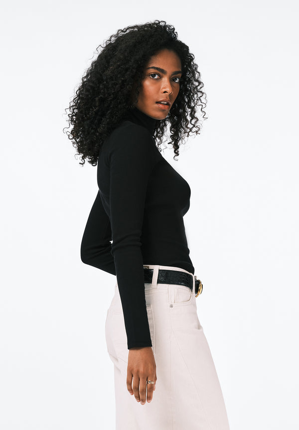 Mavra Women's Ribbed Turtleneck Top color BLACK