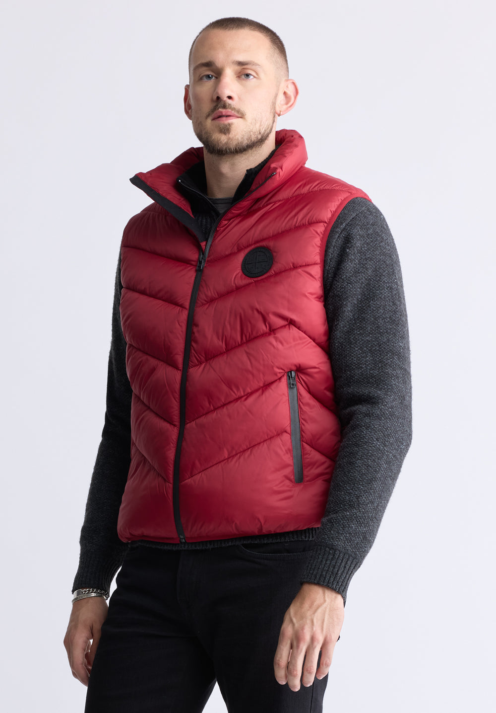 Davies Men's Quilted Puffer Vest, Chilli – Buffalo Jeans CA