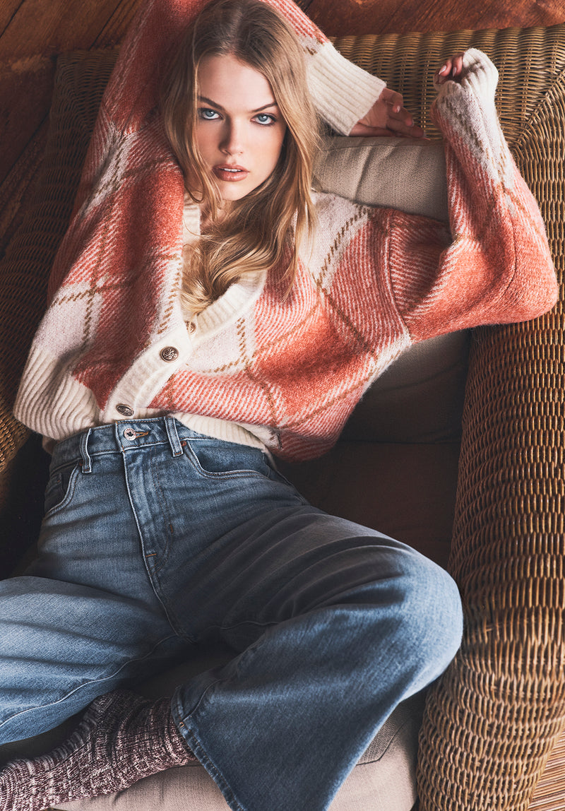 Zuri Women s Oversized Cardigan in Orange Plaid SW0019F
