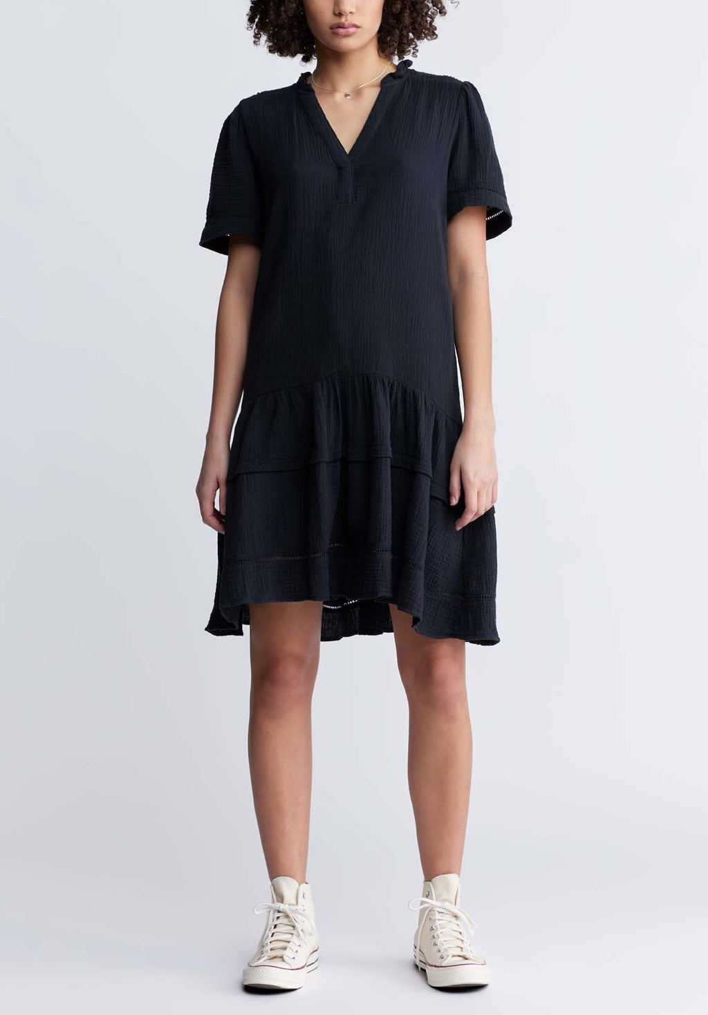 Black ruffle dress with sleeves deals