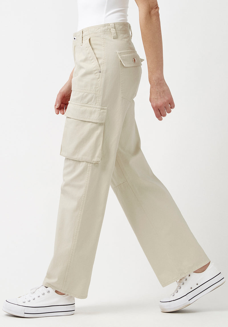 Buffalo David Bitton Low Rise Straight Gia Beige Cargo Pants - BL15915 Color TURTLEDOVE