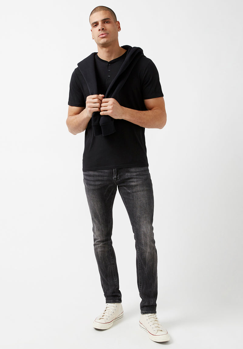 Newson Black Buttoned T-Shirt - BPM13905
